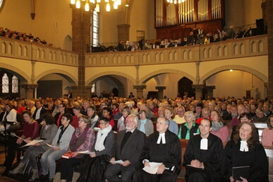 Überkonfessioneller Gottesdienst zum Reformationstag  Christuskirche bis auf den letzten Platz besetzt