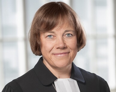 Gute Berufsaussichten für Pfarrerinnen und Pfarrer