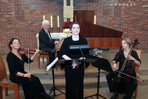 Das Trio 1790 mit Sopranistin Elisa Rabanus boten den Zuhörern beim Konzert Alter Meister musikalische Unterhaltung auf höchstem Niveau (Foto: Salzmann)