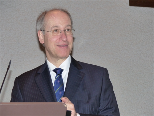 Norman Rentrop - Unternehmer, Verleger, Investor, Autor und Gründer von Bibel TV - sprach über die Entstehung von Bibel TV in Lüdenscheid (Foto: Weiland)