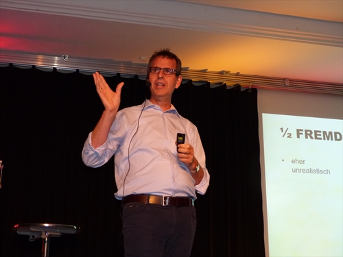 'ProChrist'--Geschäftsführer Michael Klitzke, der den Workshop zum Thema Wie lade ich ein? im Hinblick auf ProChrist Live im November leitete (Foto: Weiland)