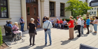 Jeden Samstag in Attendorn: „15 Minuten für den Frieden“