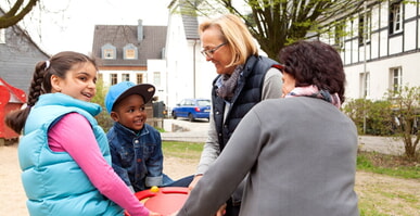Projekt "Generationen Hand in Hand" lädt zum Treffen ein