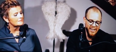 „2Flügel“ präsentierte Passionsprogramm live auf Youtube