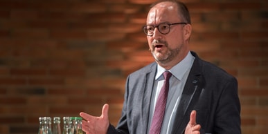 Zum Schutz der Mitmenschen in gesellschaftlicher Verantwortung