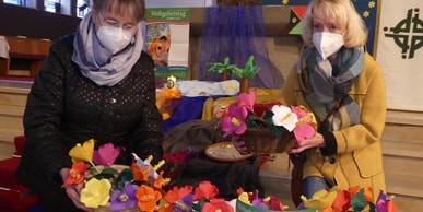 Weltgebetstag 2021 in Lüdenscheid in der wunderschön ausgeschmückten Kirche Maria Königin und mit Überraschungstüten und -päckchen