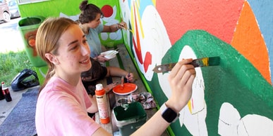 Pop-Art in Buswartehäuschen