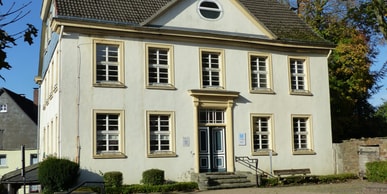 Mit dem Rohrstock die Wirtshäuser gesäubert