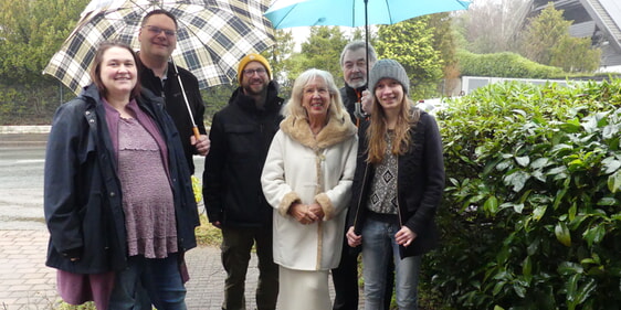 Das Allianz-Team, das vom 14. bis zum 18. Februar zu True Story einlädt: (v.l.) Nicole und Marco Fischer, Christoph Klein, Irmtraut Huneke, Volker Hagedorn, und Anne Krause. (Foto: Ingrid Weiland)