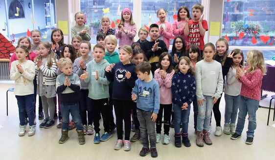 Insgesamt 41 Kinder nahmen an den Kinderbibeltagen unter dem Motto „Im Lachen und Weinen – du bist da“ teil (Foto: Salzmann)