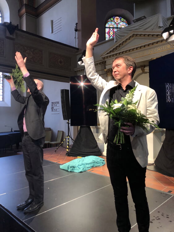 Dmitri Gregoriev (r.), Kreiskantor des heimischen Kirchenkreise, und Dr. Manuel Schilling sind die beiden Schöpfer des Oratoriums (Foto: Kannenberg)
