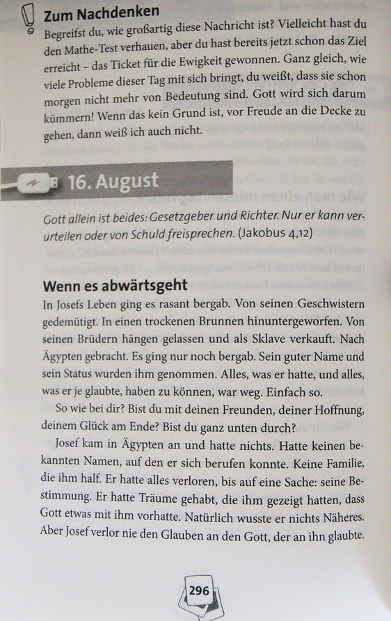 Das Buch ist überschaubar aufgebaut. Für jeden Tag des Jahres gibt es einen Bibelvers, eine Andacht und einen Impuls zum Nachdenken (Foto: Salzmann)