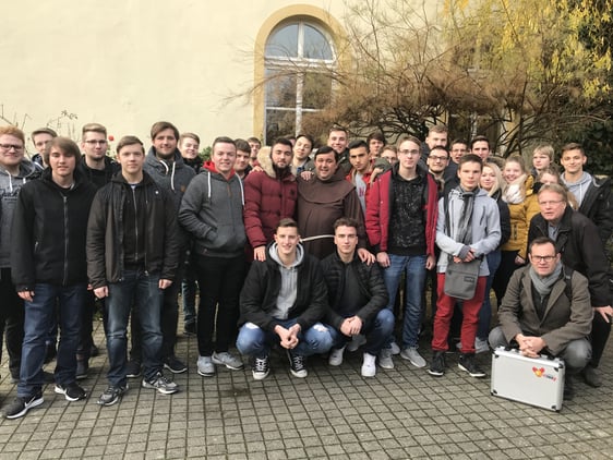 Orientierungstag von Schülerinnen und Schülern des beruflichen Gymnasiums im Franziskanerkloster Rheda-Wiedenbrück im Herbst 2018