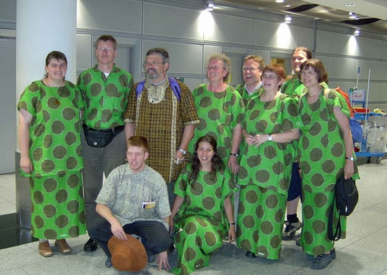 stehend von links nach rechts:   Jutta Tripp, Plettenberg/Holthausen, Pfr. Uwe Brühl, Eiringhausen, Klaus Eckardt, Eiringhausen, Ursula Büsing, Eiringhausen, Pfr. Achim Riggert, Schwerte, Dörthe Jung, Attendorn, Sven Niedermeier, Attendorn, Waltraud Schaefer, Plettenberg/Oestertal. Im Vordergrund von links: Daniel Wach, Eiringhausen und Katharina Opalka, Attendorn.