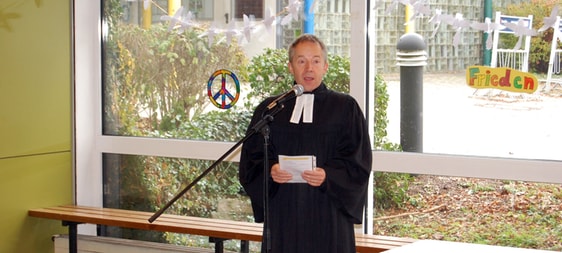 Pfarrer Thomas Wienand hofft auf eine entspanntere Coronalage im Sommer und hat seine Konfirmationen vom 18. April auf den 22. August verlegt. (Archiv-Foto: Frank Laudien)
