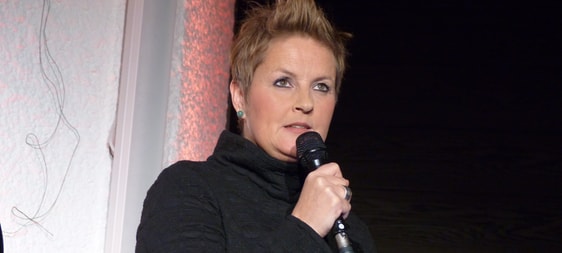 Christina Brudereck hat ein Kapitel zu dem Buch „Nach Hause kommen – 12 Wege, Gott im Alltag zu begegnen“ beigetragen. (Foto: Ingrid Weiland)