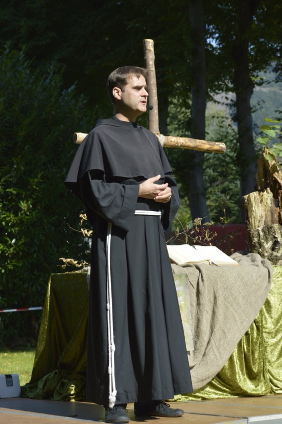 Bruder Kamil vom Kloster Werdohl hielt beim Gottesdienst die Predigt. (Foto: Iris Kannenberg)
