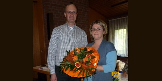Dorothea Turck-Brudereck (CVJM Halver ist neue Präses des CVJM-Westbundes, zu dem rund 560 Ortsvereine gehören, und Martin Görlitzer (CVJM Dahle) wurde zu ihrem Stellvertreter gewählt. (Foto: Ingrid Weiland)