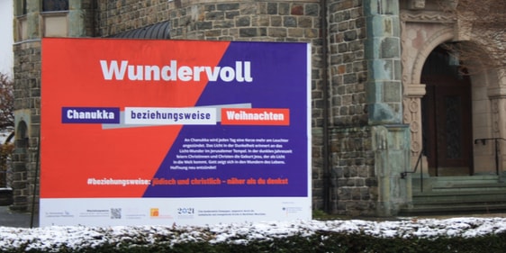 Im Rahmen der EKD-weiten Kampagne finden am zweiten und dritten Advent Gottesdienste statt unter der Überschrift "Chanukka beziehungsweise Weihnachten". (Foto: EKKLP)