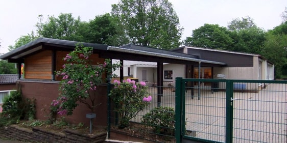 Die finanzielle Gesamtsituation zwingt die Ev. Kirchengemeinde Rönsahl ab Sommer die Trägerschaft der eigenen Kindertagesstätte am Stade abzugeben. Allen Mitarbeitenden ist eine Weiterführung der Arbeitsverhältnisse darüber hinaus aber fest zugesagt worden (Foto: EKKLP)