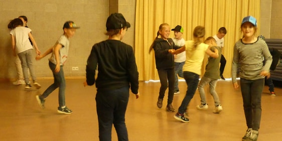 Aktionen für Kinder sind in der CVJM-Kinder- und Jugendfreizeitstätte Rathmecke-Dickenberg geplant - auch Disco-Time war angesagt. (Foto: Ingrid Weiland)